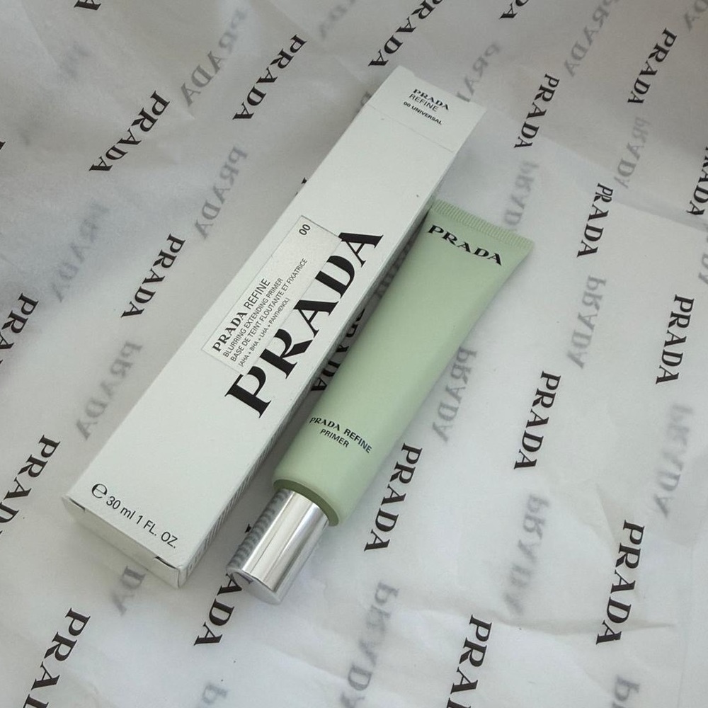 PRADA - Picture 2 of 2